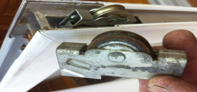 screen door roller repair in Riverbank